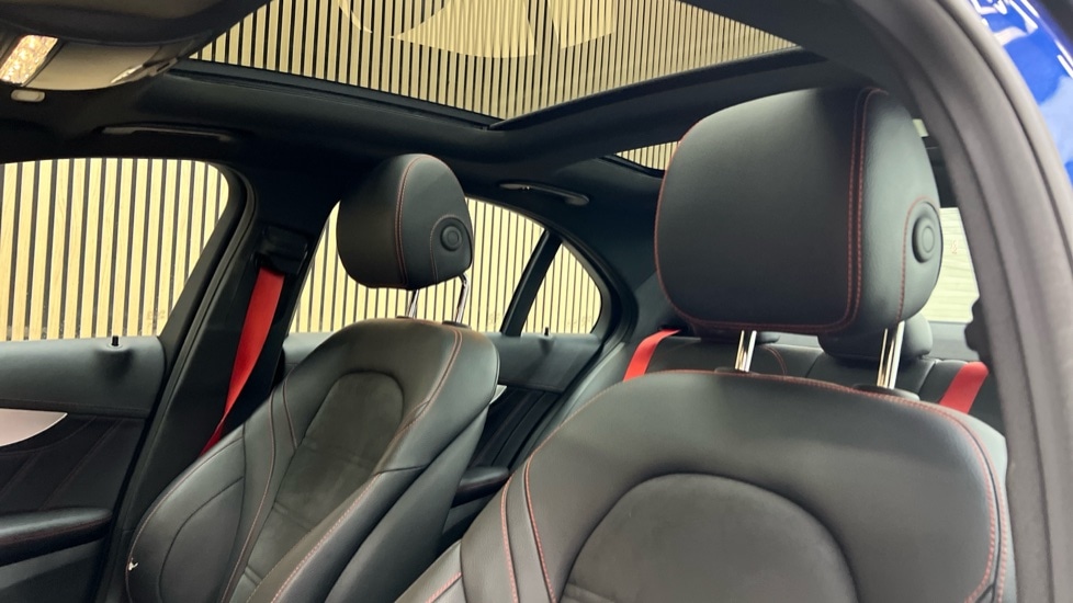 Used Mercedes-Benz C Class 2018 for sale - 76915058: Photo 14