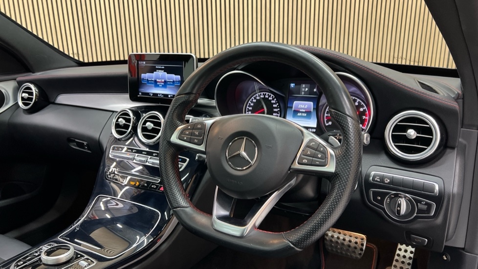 Used Mercedes-Benz C Class 2018 for sale - 76915058: Photo 3