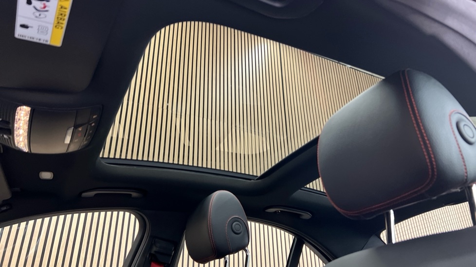 Used Mercedes-Benz C Class 2018 for sale - 76915058: Photo 33