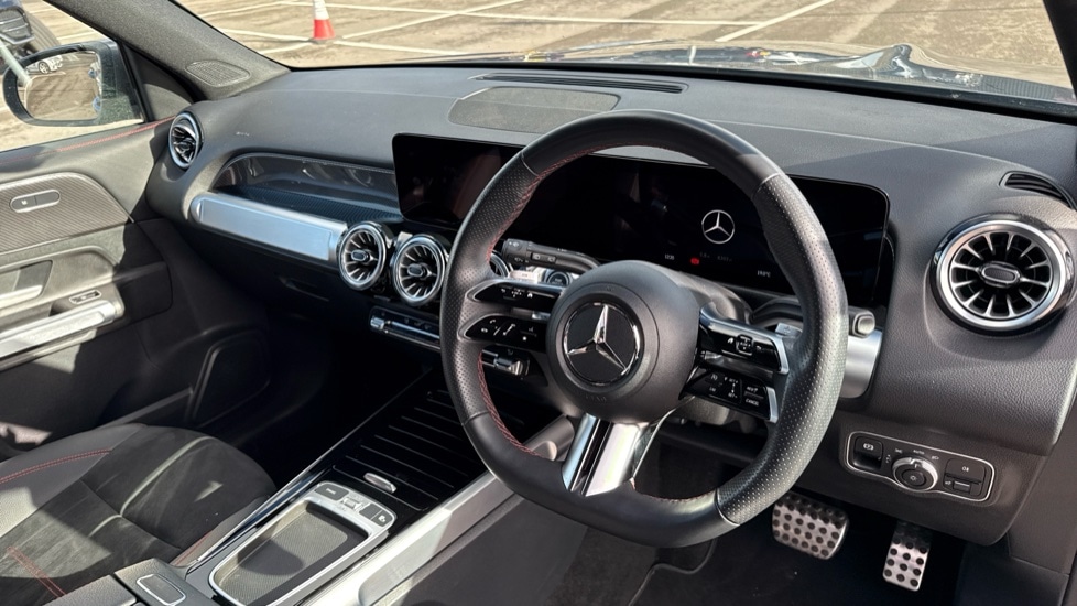 Used Mercedes-Benz GLB 2024 for sale - 76487477: Photo 3