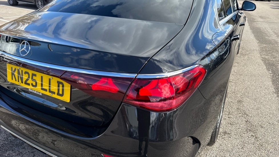 Used Mercedes-Benz E Class 2025 for sale - 76261526: Photo 21