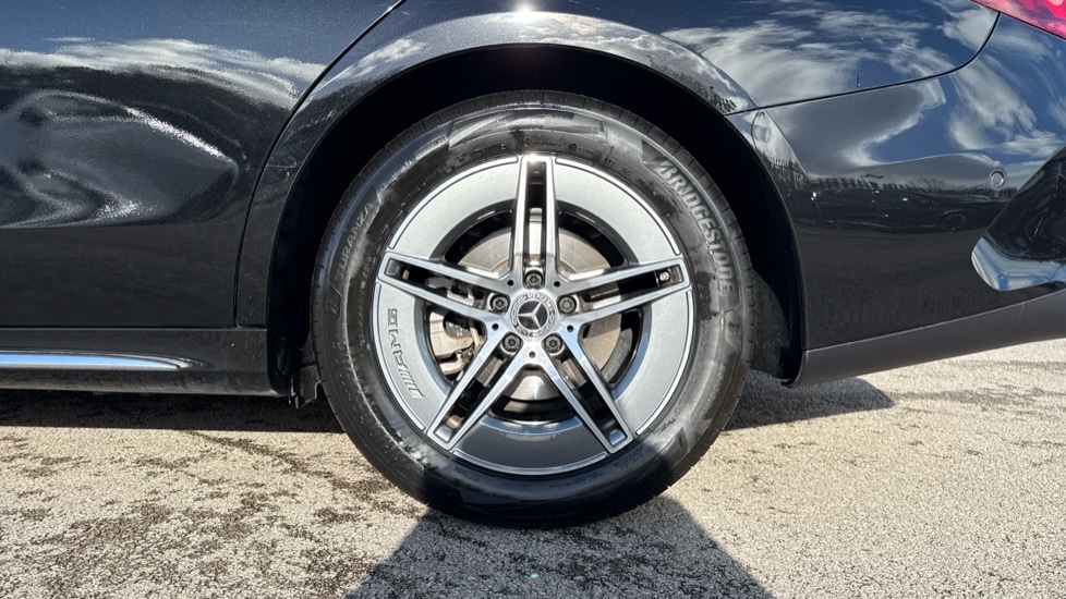 Used Mercedes-Benz E Class 2025 for sale - 76261526: Photo 26