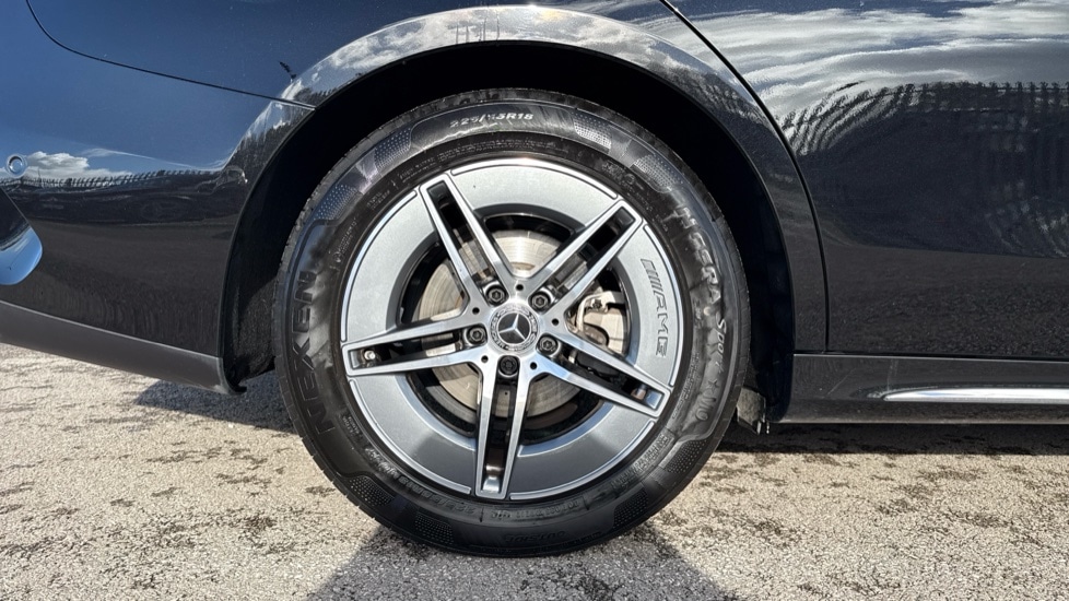 Used Mercedes-Benz E Class 2025 for sale - 76261526: Photo 27