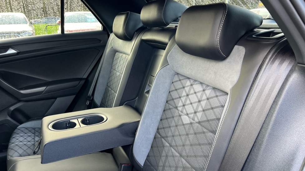Used Volkswagen T-Roc 2024 for sale - 76297613: Photo 41