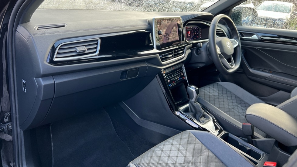Used Volkswagen T-Roc 2024 for sale - 76297613: Photo 49