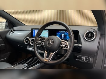 Used Mercedes-Benz B Class 2023 for sale - 76660739: Photo