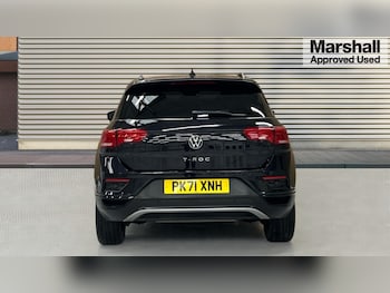 Used Volkswagen T-Roc 2021 for sale - 76738077: Photo