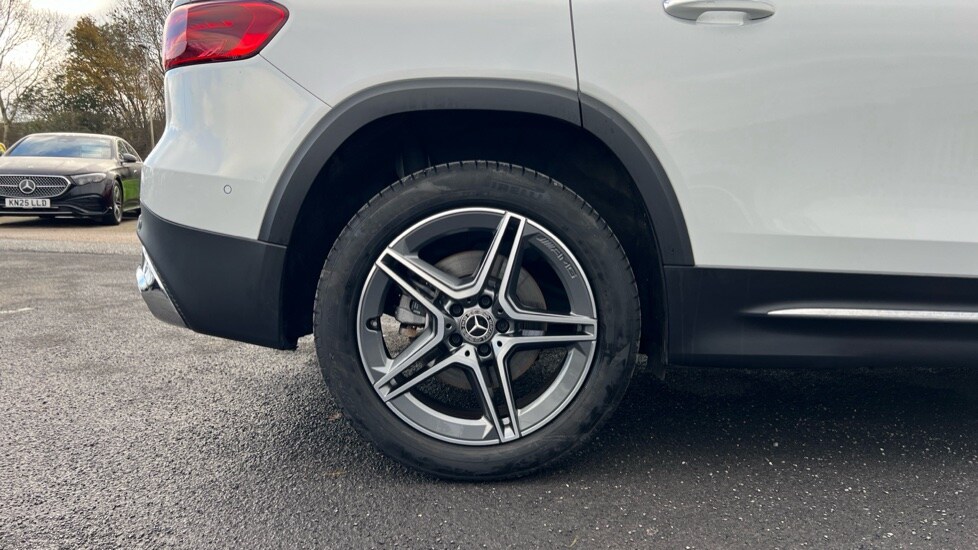 Used Mercedes-Benz GLB 2024 for sale - 76452316: Photo 27