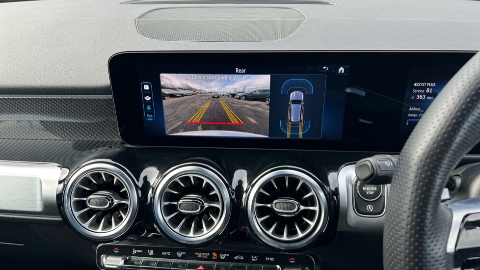 Used Mercedes-Benz GLB 2024 for sale - 76452316: Photo 42