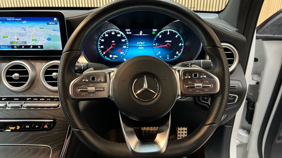 Used Mercedes-Benz GLC 2020 for sale - 76635573: Photo 12