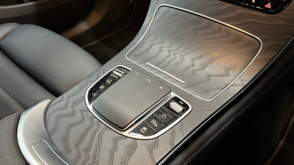 Used Mercedes-Benz GLC 2020 for sale - 76635573: Photo 32