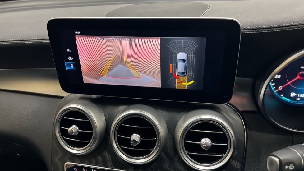 Used Mercedes-Benz GLC 2020 for sale - 76635573: Photo 39