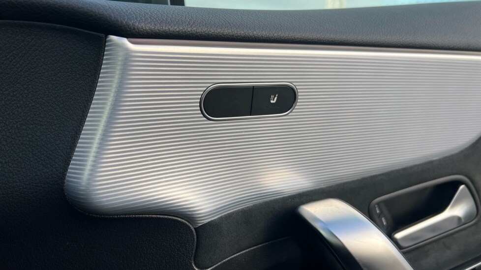 Used Mercedes-Benz A-Class 2023 for sale - 76552500: Photo 39