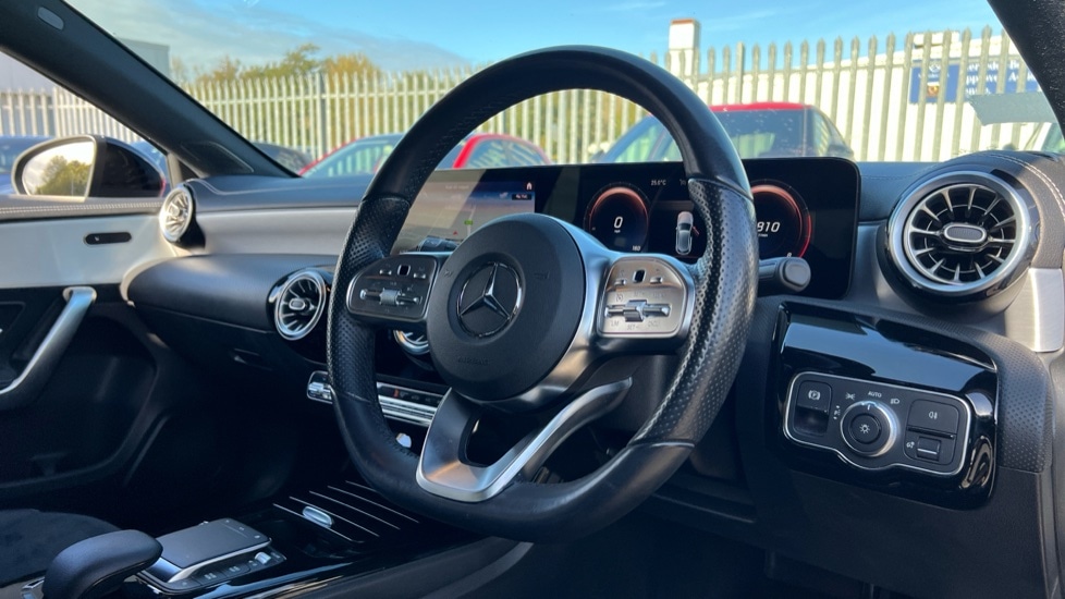 Used Mercedes-Benz A-Class 2022 for sale - 76112451: Photo 3