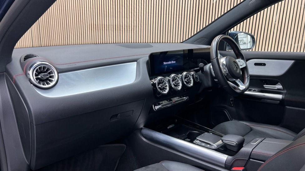 Used Mercedes-Benz EQA 2021 for sale - 76881903: Photo 11