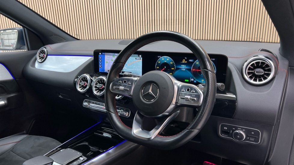 Used Mercedes-Benz EQA 2021 for sale - 76881903: Photo 3