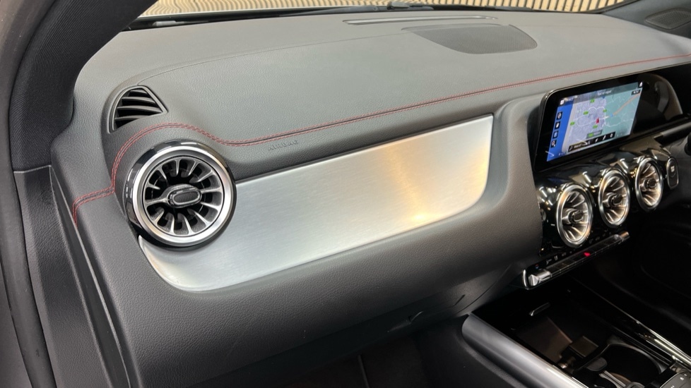 Used Mercedes-Benz EQA 2021 for sale - 76881895: Photo 31