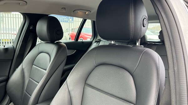 Used Mercedes-Benz C-Class 2019 for sale - 76117003: Photo 14