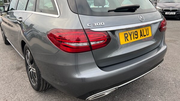 Used Mercedes-Benz C-Class 2019 for sale - 76117003: Photo 21