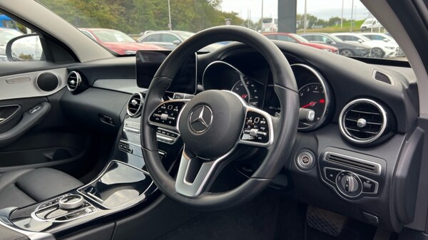 Used Mercedes-Benz C-Class 2019 for sale - 76117003: Photo 3