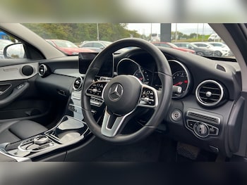 Used Mercedes-Benz C-Class 2019 for sale - 76117003: Photo 3