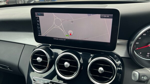Used Mercedes-Benz C-Class 2019 for sale - 76117003: Photo 40