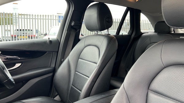 Used Mercedes-Benz GLC 2020 for sale - 76183824: Photo 14