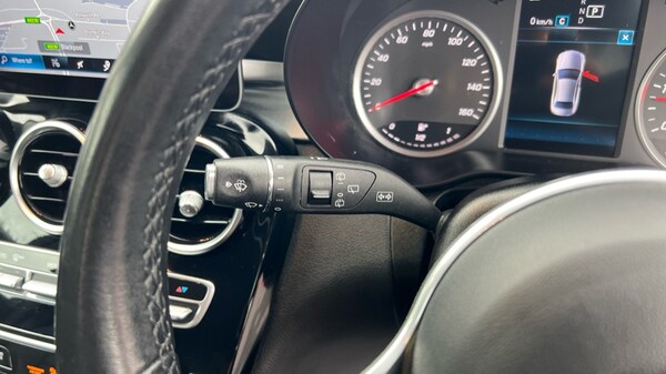 Used Mercedes-Benz GLC 2020 for sale - 76183824: Photo 35