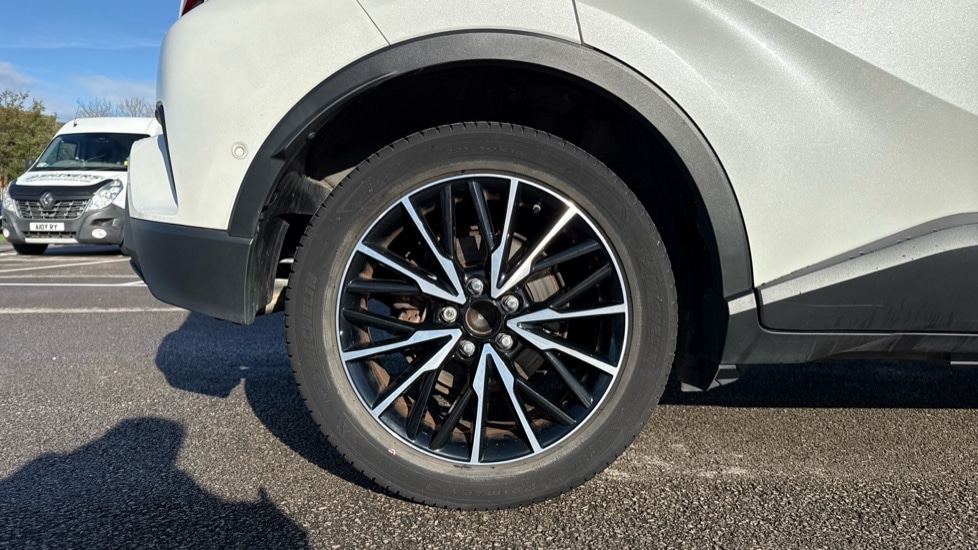 Used Toyota C-HR 2019 for sale - 76297310: Photo 19