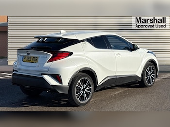 Used Toyota C-HR 2019 for sale - 76297310: Photo