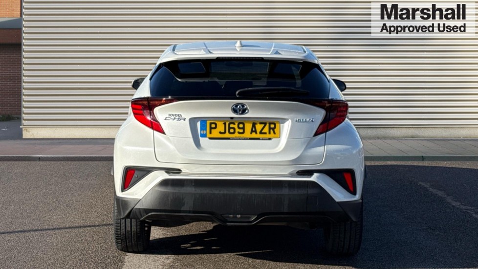 Used Toyota C-HR 2019 for sale - 76297310: Photo 4
