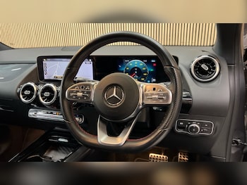 Used Mercedes-Benz GLA 2020 for sale - 76647971: Photo