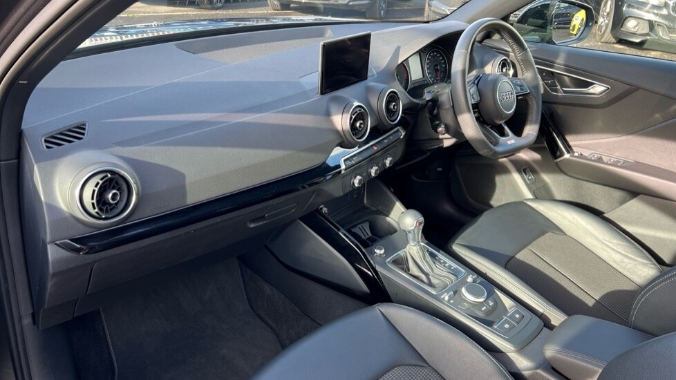 Used Audi Q2 2019 for sale - 76393617: Photo 10