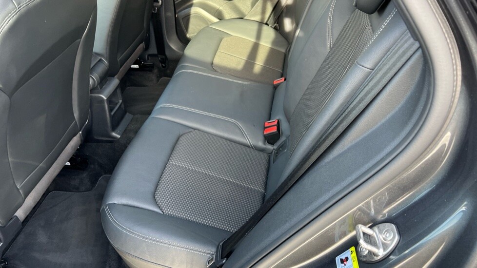 Used Audi Q2 2019 for sale - 76393617: Photo 14