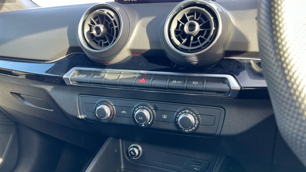 Used Audi Q2 2019 for sale - 76393617: Photo 35