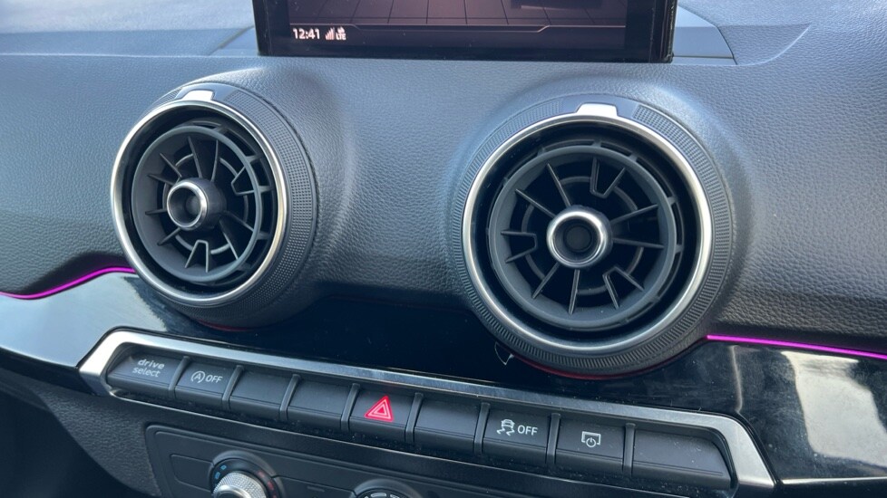 Used Audi Q2 2019 for sale - 76393617: Photo 48