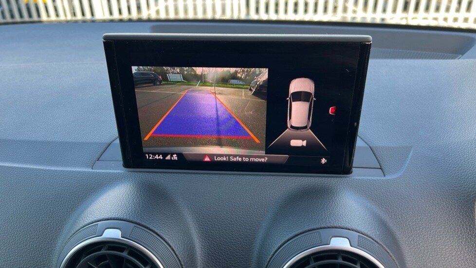 Used Audi Q2 2019 for sale - 76393617: Photo 51