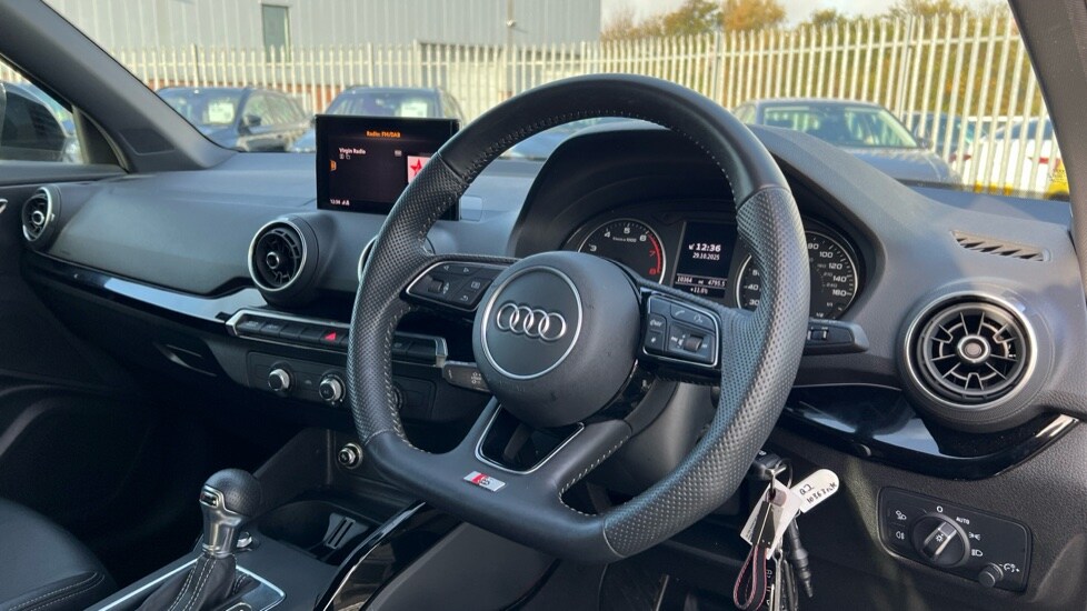 Used Audi Q2 2019 for sale - 76393617: Photo 9