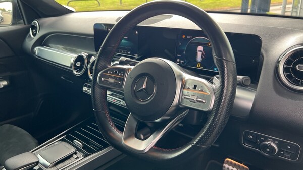 Used Mercedes-Benz GLB 2021 for sale - 75675201: Photo 33