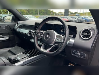 Used Mercedes-Benz GLB 2021 for sale - 75675201: Photo