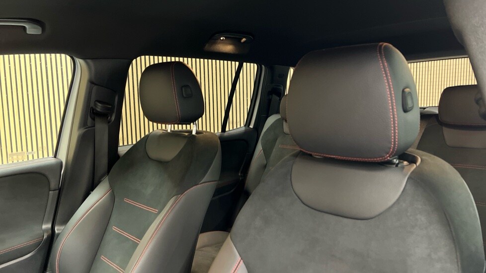 Used Mercedes-Benz GLB 2024 for sale - 76635657: Photo 14