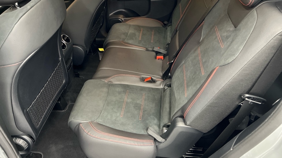 Used Mercedes-Benz GLB 2024 for sale - 76635657: Photo 24