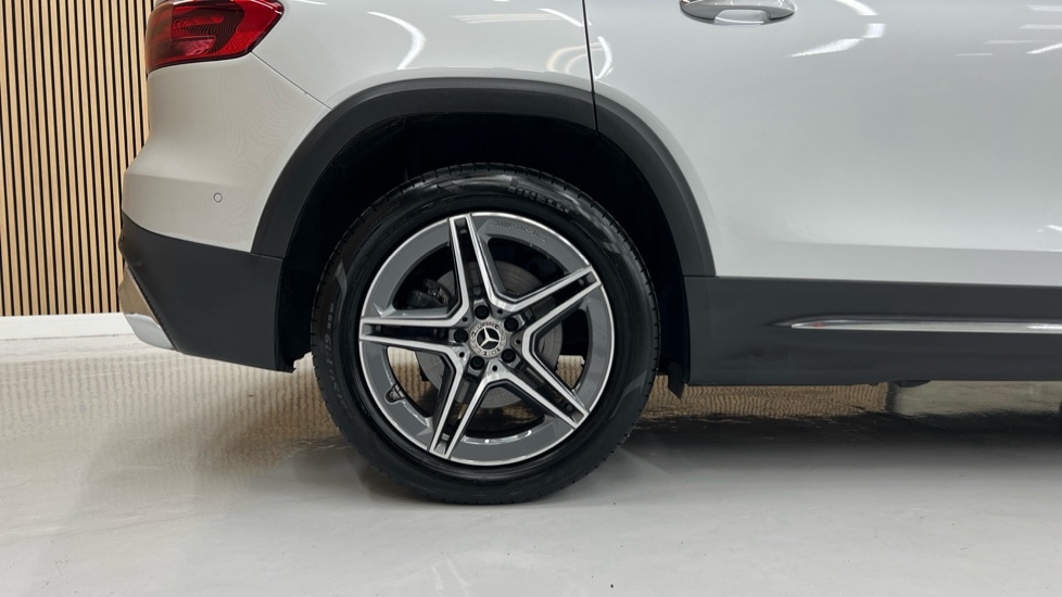 Used Mercedes-Benz GLB 2024 for sale - 76635657: Photo 27