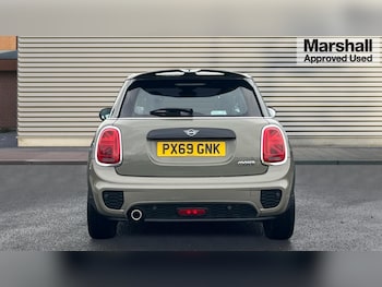 Used MINI Hatch 2019 for sale - 76475013: Photo