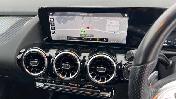 Used Mercedes-Benz GLA 2022 for sale - 76196027: Photo 45