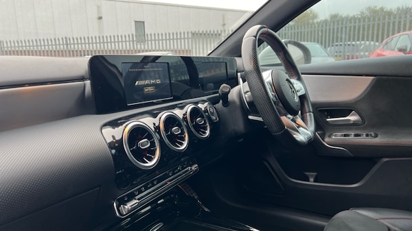 Used Mercedes-Benz A-Class 2019 for sale - 76203837: Photo 11