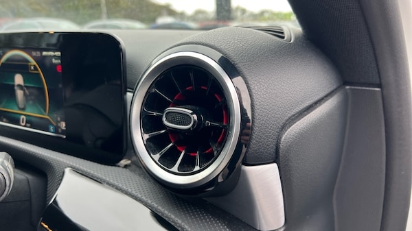 Used Mercedes-Benz A-Class 2019 for sale - 76203837: Photo 36