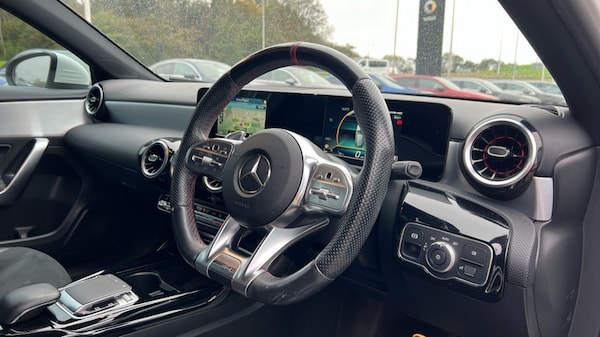 Used Mercedes-Benz A-Class 2019 for sale - 76203837: Photo 3