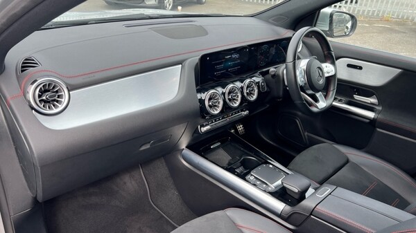 Used Mercedes-Benz EQA 2021 for sale - 75547468: Photo 11