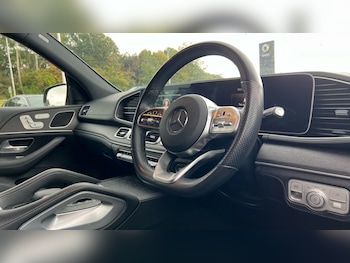 Used Mercedes-Benz GLE-Class 2023 for sale - 76124269: Photo